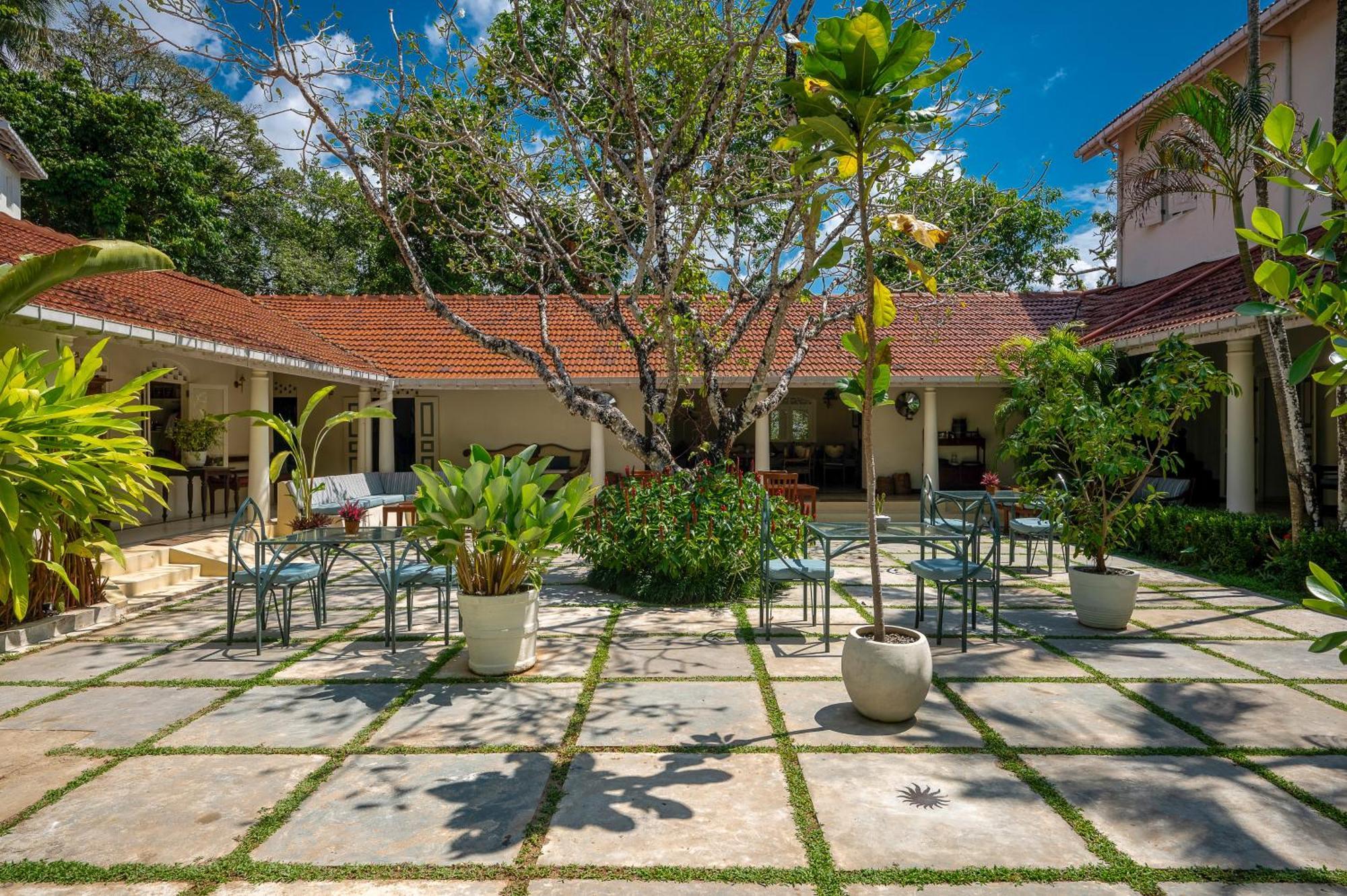 The Sun House Hotel Galle Bagian luar foto
